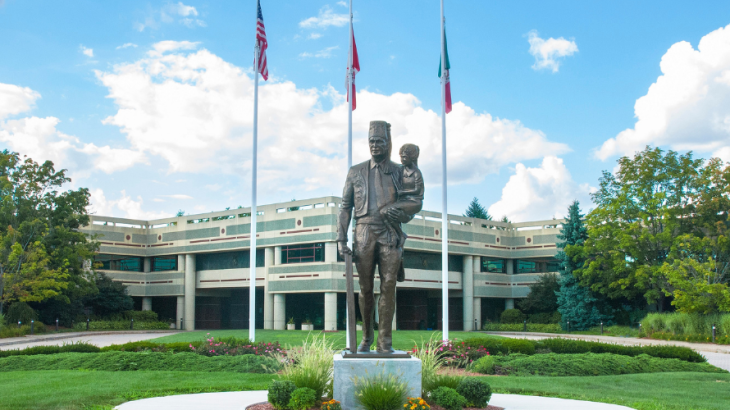 Οι ορθοπεδικοί των Shriners Hospitals στην Κύπρο
