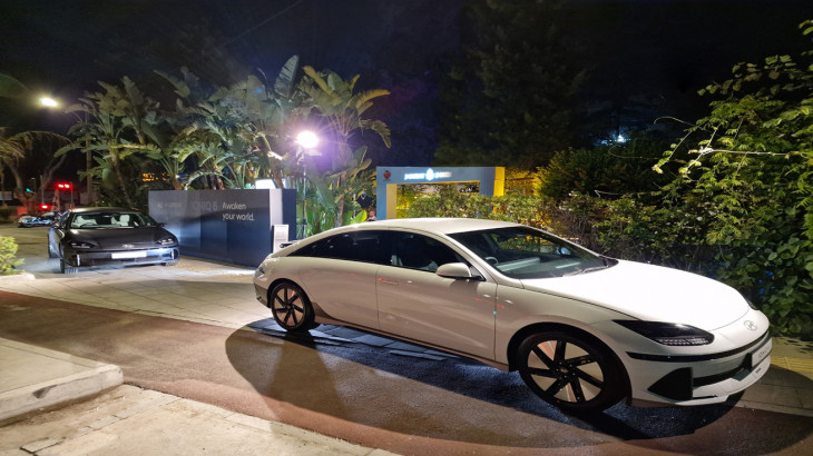 ΕΠΙΣΗΜΗ ΠΑΡΟΥΣΙΑΣΗ ΤΟΥ ΠΟΛΥΒΡΑΒΕΥΜΕΝΟΥ HYUNDAI IONIQ 6 ΣΤΗΝ ΚΥΠΡΟ