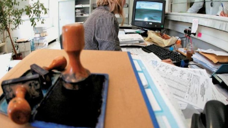 Την ερχόμενη βδομάδα στην επιτροπή οικονομικών η αποπαγοποίηση 1.851 θέσεων στο δημόσιο