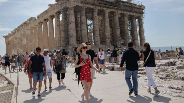 Οι Αμερικανοί διασώζουν φέτος τον ευρωπαϊκό τουρισμό
