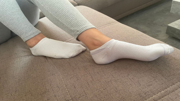 Τί ανακάλυψαν οι ειδικοί στις φθαρμένες κάλτσες με τις οποίες κοιμόμαστε