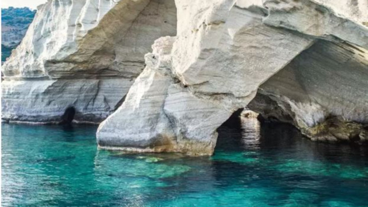 Οι Γερμανοί αποθεώνουν τη Μήλο