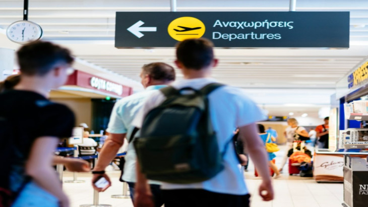 Χρονιά ρεκόρ για την επιβατική κίνηση στα κυπριακά αεροδρόμια
