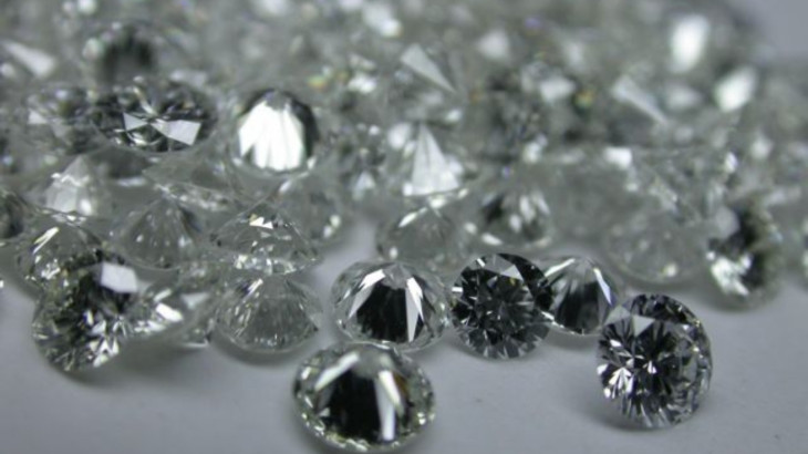 Γιατί δεν πουλάνε πλέον τα τεχνητά διαμάντια