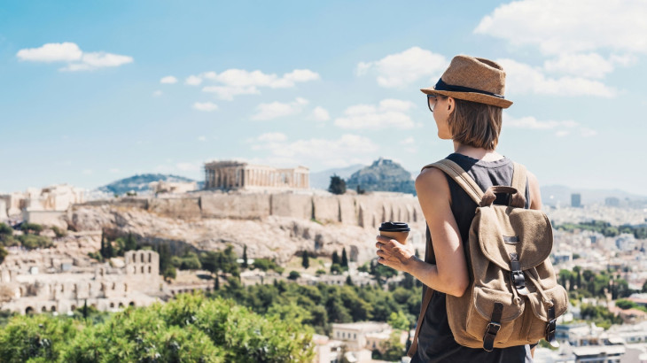 Επισκέπτες από 7 χώρες ώθησαν την Αθήνα σε νέο ιστορικό ρεκόρ
