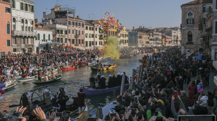 Πέντε ευρώ είσοδος στη Βενετία για ταξιδιώτες σε αργίες και Σαββατοκύριακα