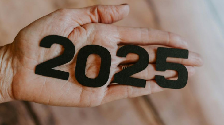 Εconomist: Οκτώ πολιτικές προβλέψεις για το 2025