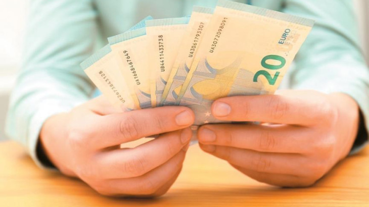 Αυξήσεις μισθών 1,25% από 1η Ιανουαρίου για όσους λαμβάνουν ΑΤΑ