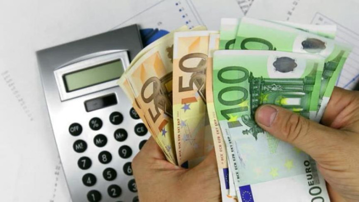 Επανήλθε ο Σύνδεσμος Καταναλωτών για καταχρηστικές ρήτρες