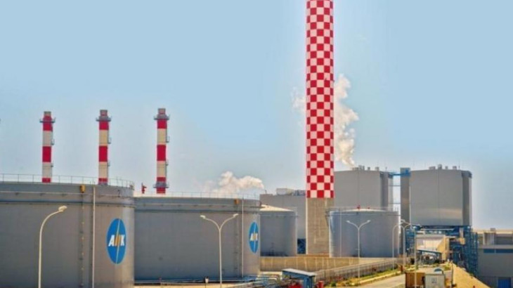 Καινούργιες γεννήτριες στη Δεκέλεια για φθηνότερο ρεύμα