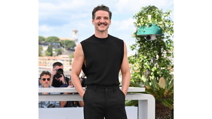 Η Calvin Klein έντυσε τον Pedro Pascal για το Φεστιβάλ των Καννών