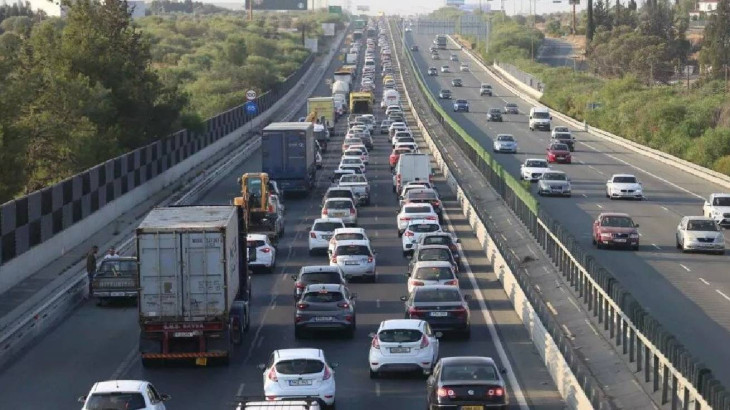 ΣΕΜΗΟ: Απόλυτα νόμιμες οι χρεώσεις για ανακλήσεις σε γκρίζα εισαγόμενα οχήματα