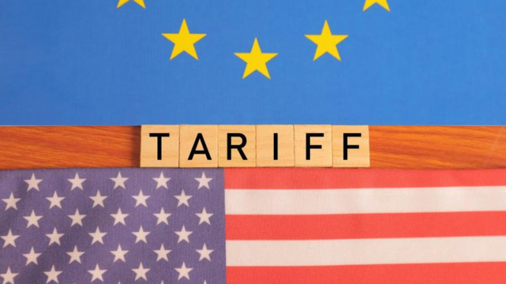 Oxford Economics: Οι δασμοί δεν θα περιορίσουν τις καταναλωτικές δαπάνες στην Ευρώπη