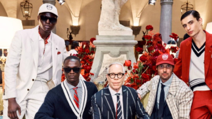 Η TOMMY HILFIGER ΕΠΑΝΑΠΡΟΣΔΙΟΡΙΖΕΙ ΤΗΝ ΑΝΔΡΙΚΗ ΚΟΜΨΟΤΗΤΑ ΣΤΗΝ PITTI UOMO