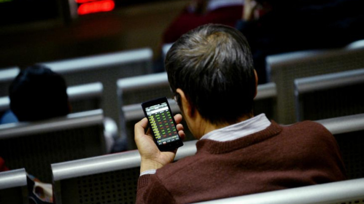 Μεικτά πρόσημα στην Ασία μετά την απόφαση Τραμπ να βάλει τέλος στις παρατάσεις για δασμούς