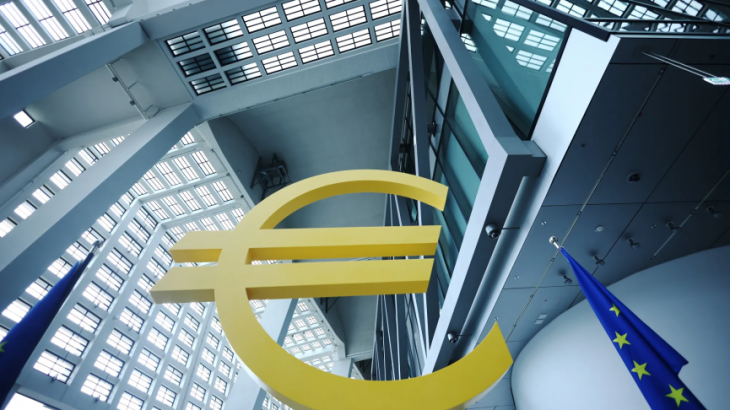 Τι θα κάνει η ΕΚΤ με τα επιτόκια μετά τη συμφωνία ΗΠΑ – ΕΕ