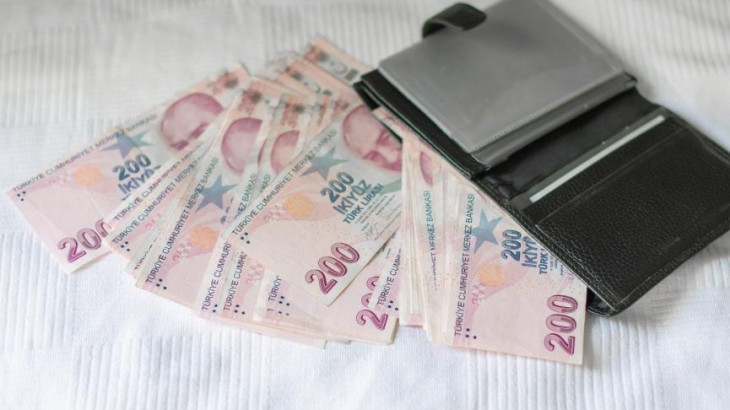 Τουρκία: Οι τράπεζες δαπάνησαν $5 δισ. για να στηρίξουν τη λίρα