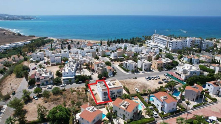 Νέος κατάλογος BidX1 – 10 κατοικίες και διαμερίσματα στην Πέγεια, ανάμεσα στα κορυφαία