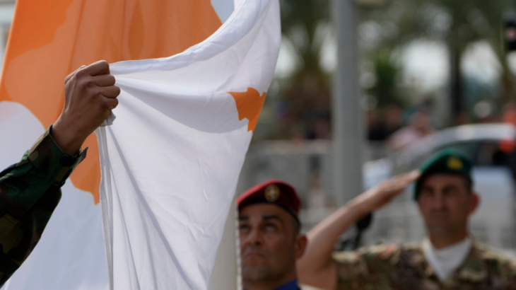 Έκπτωση 50% στα δίδακτρα για γυναίκες που θα καταταγούν στην Εθνική Φρουρά