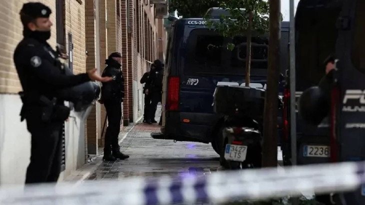 Ισπανία: Κατέρρευσε εξαώροφο κτίριο στο κέντρο της Μαδρίτης - Τρεις τραυματίες