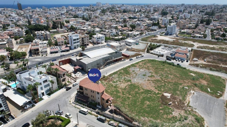 Η BidX1 παρουσιάζει τον Κατάλογο Οκτωβρίου