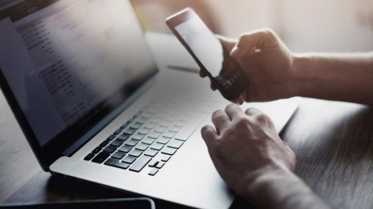 Ψεύτικο μήνυμα για «δέμα» κόστισε €49.000 και €7.000 σε ανυποψίαστους πολίτες