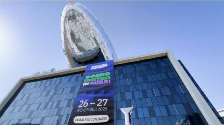 Η CAPSBOLD Επεκτείνεται σε Νέες Αγορές στο Ντουμπάι ως Μάρκετινγκ Partner του Doers Summit 2025