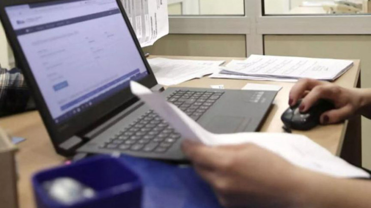 Νέο ευέλικτο ωράριο στο Δημόσιο με το νέο χρόνο