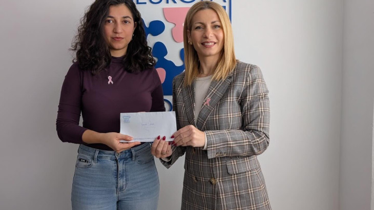 Η T.C. Christoforou Ltd παρέδωσε με μεγάλη χαρά και φέτος την επιταγή από τα έσοδα της καμπάνιας Eubos Pink October.