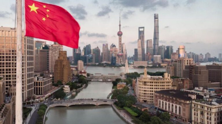 Η Κίνα σπάει κάθε ρεκόρ εμπορικού πλεονάσματος με 1,189 τρισ. δολαρία το 2025