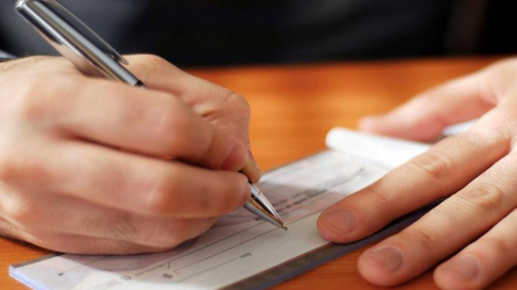 Μειώθηκαν οι ακάλυπτες επιταγές το 2025