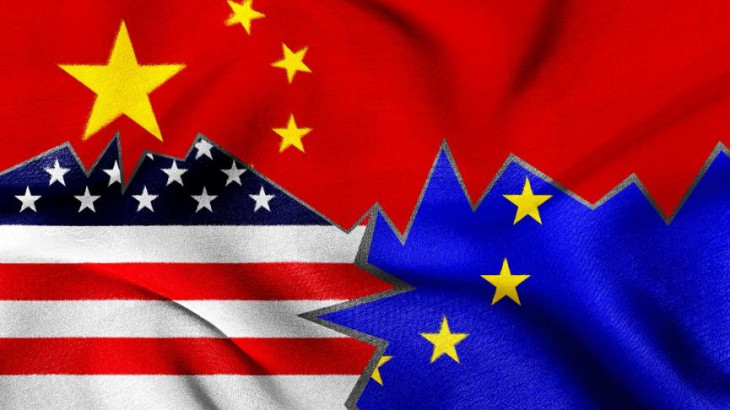 Capital Economics: Ξεχάστε τις «σφαίρες επιρροής», το νου σας στα μπλοκ υπερδυνάμεων