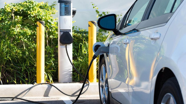 Ηλεκτρικά Αυτοκίνητα: Το τέλος της ευφορίας και η ζημιά 65 δισ. δολαρίων