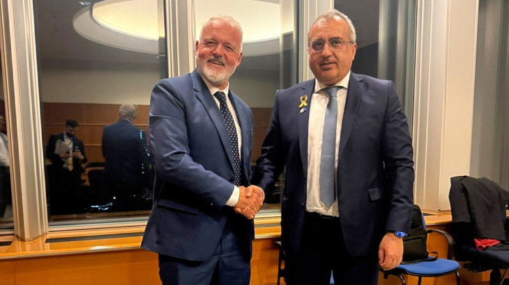 Αφθώδης πυρετός στην Κύπρο: Συναντηση Χατζηπαντέλα με Εκτελεστικό Διευθυντή της EFSA