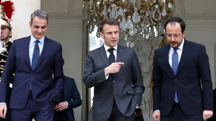 Στην Κύπρο Μακρόν και Μητσοτάκης - Συνάντηση με Χριστοδουλίδη στην Πάφο