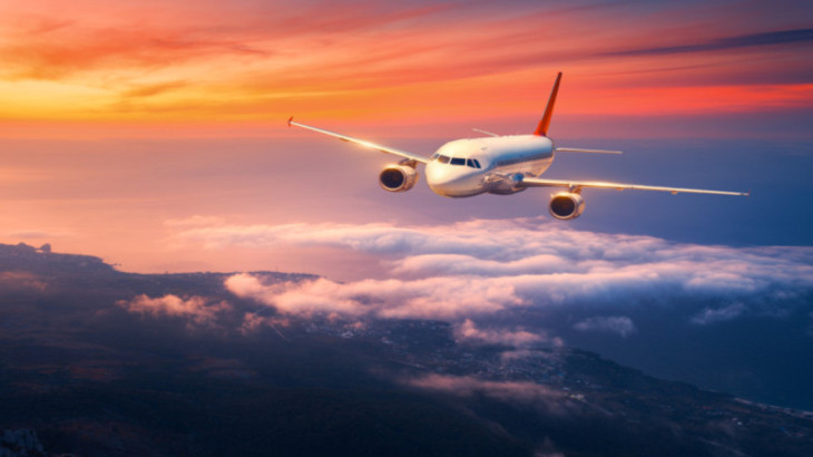 Οι αεροπορικές εταιρείες αυξάνουν τις τιμές εισιτηρίων λόγω αύξησης κόστους καυσίμων