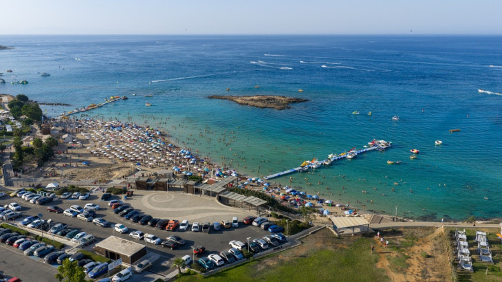 Αύξηση 9,5% σημείωσαν οι αφίξεις τουριστών τον Φεβρουάριο σε ετήσια βάση