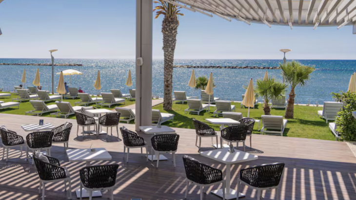 Το Radisson Beach Resort Larnaca επενδύει σε ένα νέο μοντέλο βιώσιμης φιλοξενίας