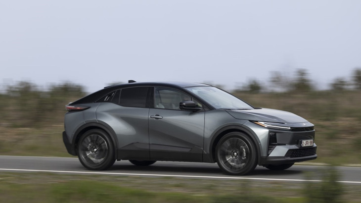Toyota και Lexus ενισχύουν την κυριαρχία τους στα εξηλεκτρισμένα μοντέλα