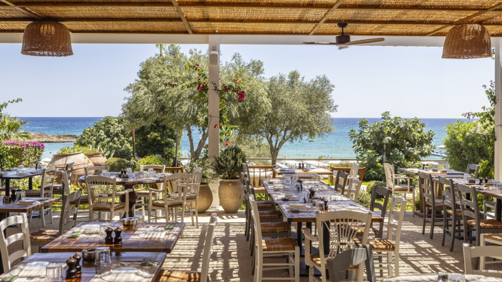 Το εστιατόριο “ΚΥΠΡΙΑΚΟΝ” από το παλιό λιμάνι Λεμεσού, στο Fig Tree Bay στον Πρωταρά