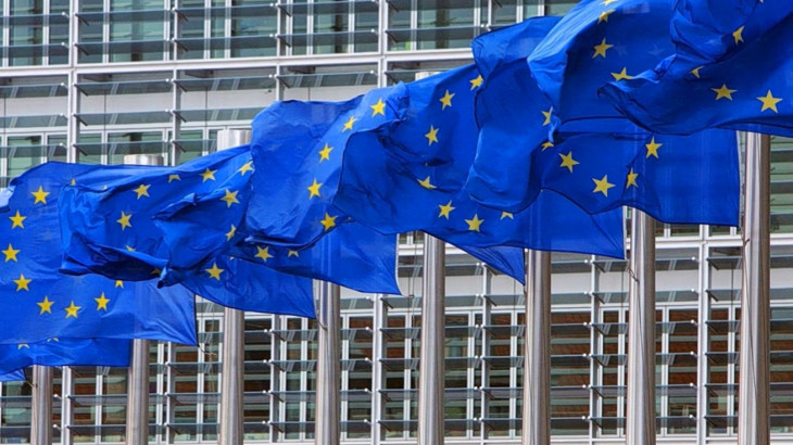 Big Tech: Η ΕΕ επιδιώκει να επιβάλει φόρο στις μεγάλες εταιρείες τεχνολογίας