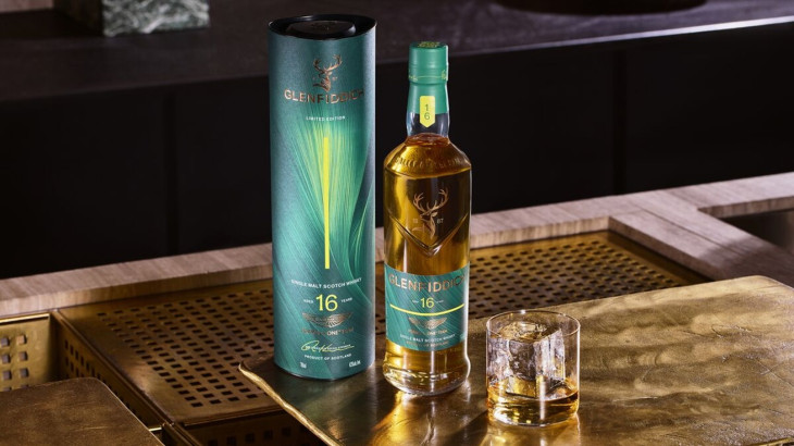 Glenfiddich και Aston Martin Formula One™ Team παρουσιάζουν μια περιορισμένη έκδοση single malt whisky