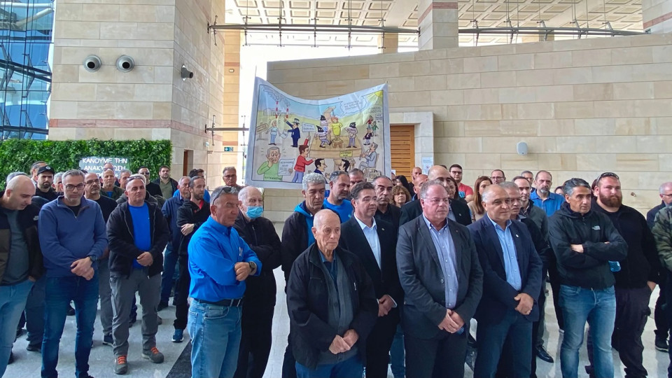 Συντεχνίες ΑΗΚ: «Προώθηση ιδιωτικών συμφερόντων και έλλειψη σχεδιασμού»