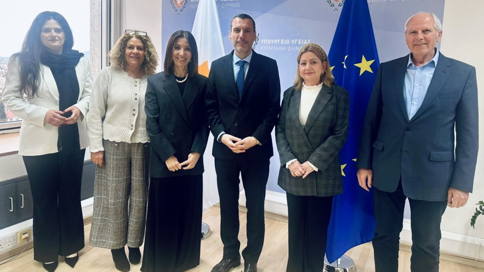 Στήριξη και αναβάθμιση της ΜΕΝΝ στο επίκεντρο συνάντησης του Συνδέσμου «Μωρά Θαύματα» με τον Υπουργό Υγείας