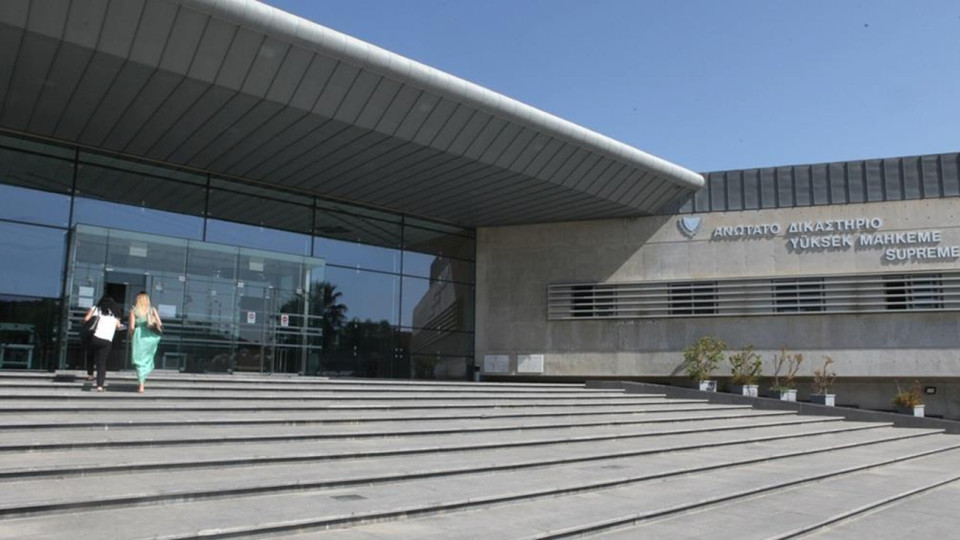 Ανώτατο Δικαστήριο: «Όχι» σε αποζημίωση Πολωνής επενδύτριας για το κούρεμα