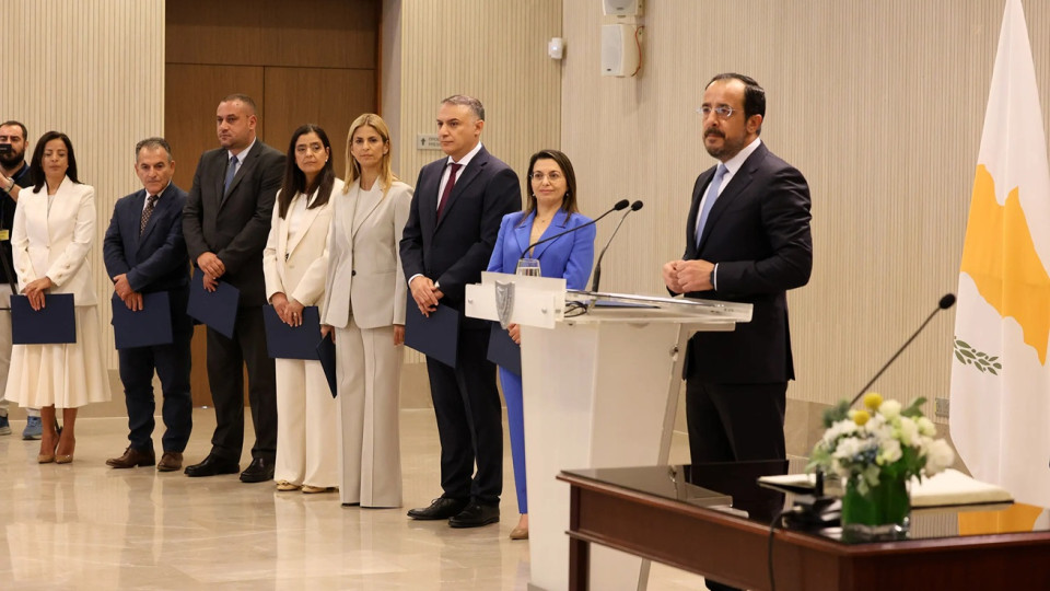 ΠτΔ: Υπεράνω όλων το δημόσιο συμφέρον - Όσα έγιναν στην τελετή διαβεβαίωσης των νέων μελών του Υπουργικού
