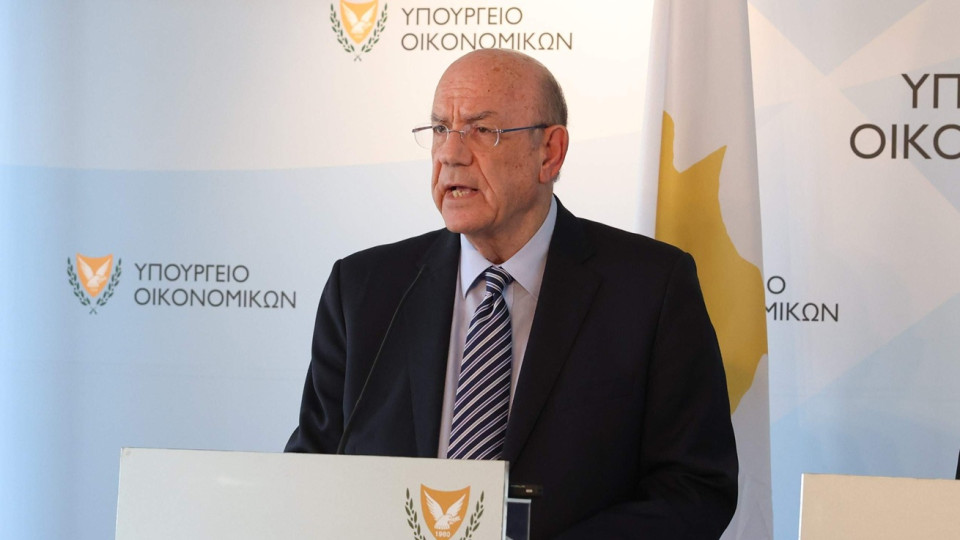 Κεραυνός: Δεν προκύπτει φυγή εταιρειών από την Κύπρο – Αυξάνονται οι εγγραφές, λέει ο ΥΠΟΙΚ