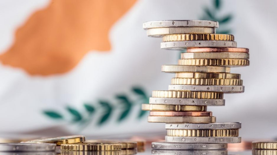 Φορολογικά έσοδα: Άλμα 5,7% στο επτάμηνο – Πού αυξήθηκαν και πού μειώθηκαν